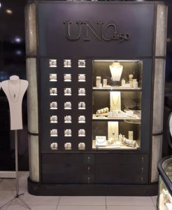 Fabricación y montaje en París del espacio 1 de 50 en Galeries Lafayette